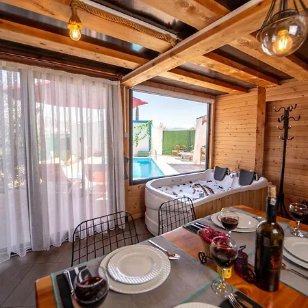 Holiday home Luxurious Bungalow With Private Pool And Jacuzzi In Fethiye, Mugla